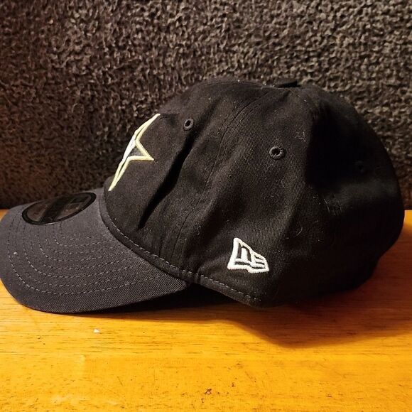 New Era 9Twenty Vanderbuilt Commodores 2019 Baseball Champions Sliderback Hat - Picture 3 of 9